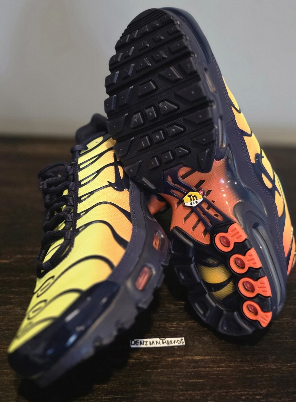Nike Air Max Plus GS Tuned Tn 95 96 Lemon Venom Size 7Y CD0609-700 Womens 8.5 🔥 - Picture 7 of 8